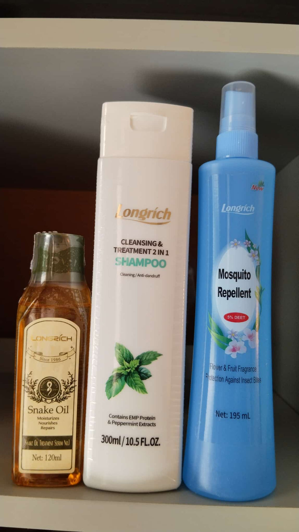 Shampooing Traitant Longrich – Anti‑pelliculaire, Fortifiant & Réparateur